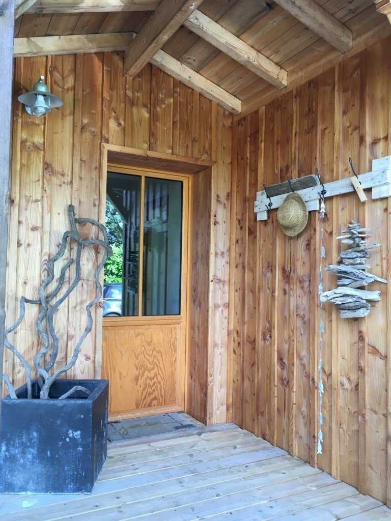 Maison dans un parc avec dépendance – photo 15