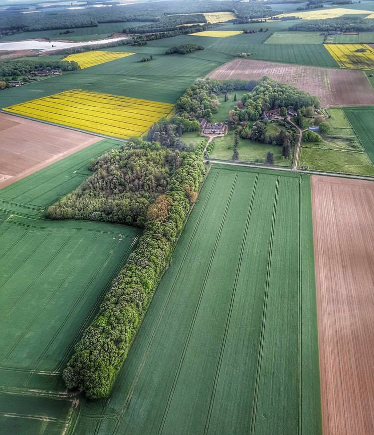 Belle demeure historique des 17/18ème siècles – photo 1