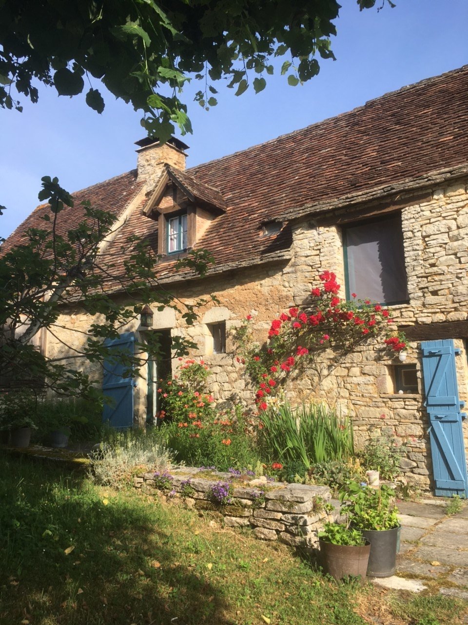 Maison ancienne en pierres – photo 1