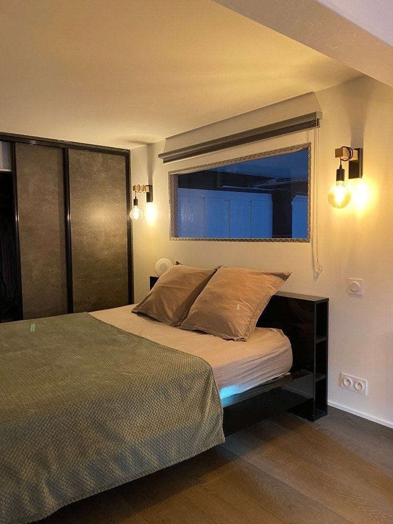 Appartement dans un bâtiment chargé d’histoire – photo 4