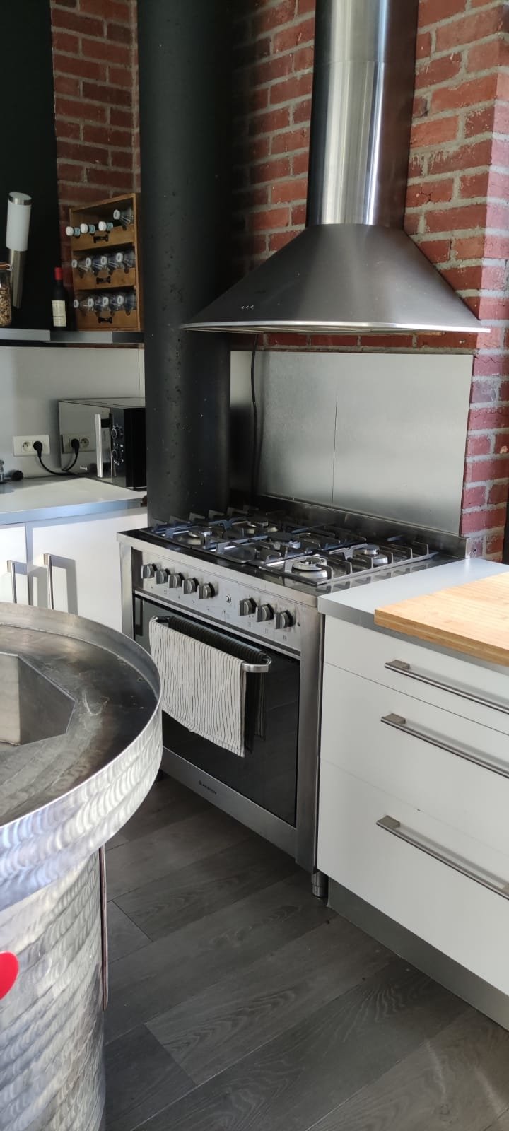 Appartement dans un bâtiment chargé d’histoire – photo 12