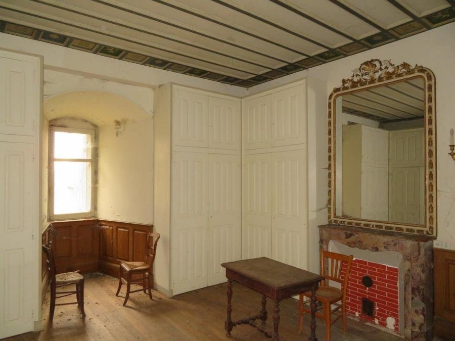 Château sur terrain de 5Ha – photo 12