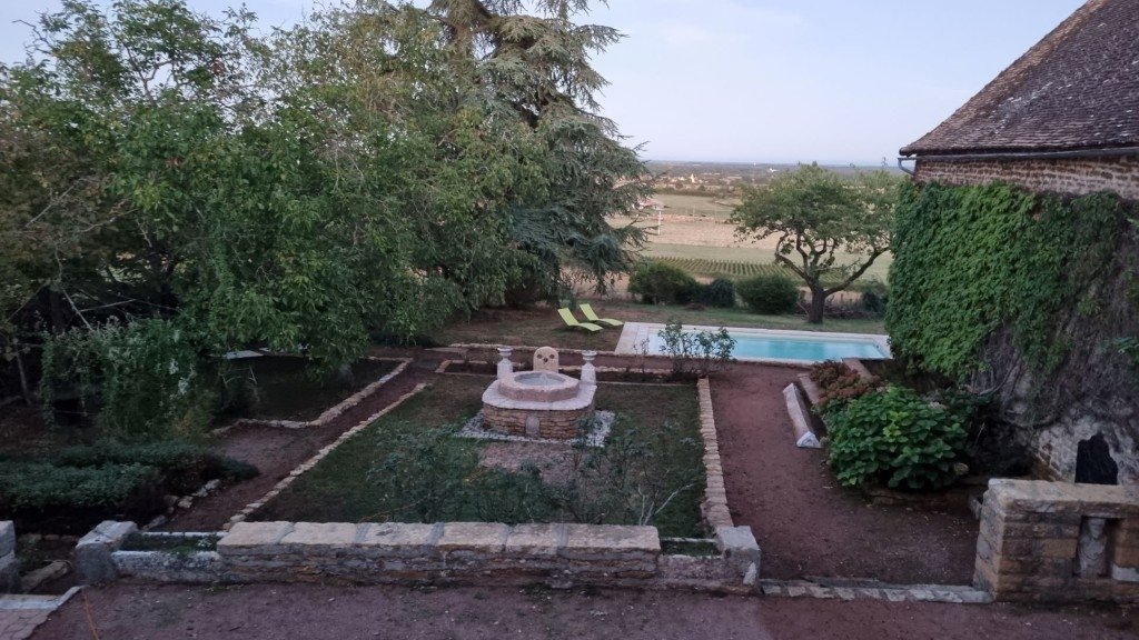 Maison vigneronne avec piscine – photo 9