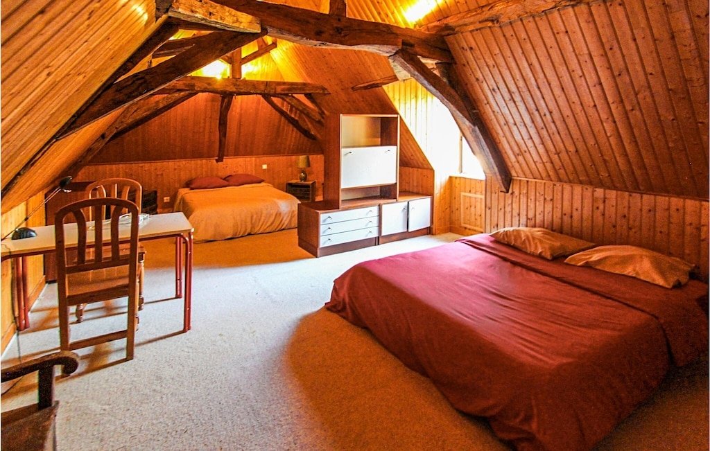 Longère authentique avec piscine – photo 12