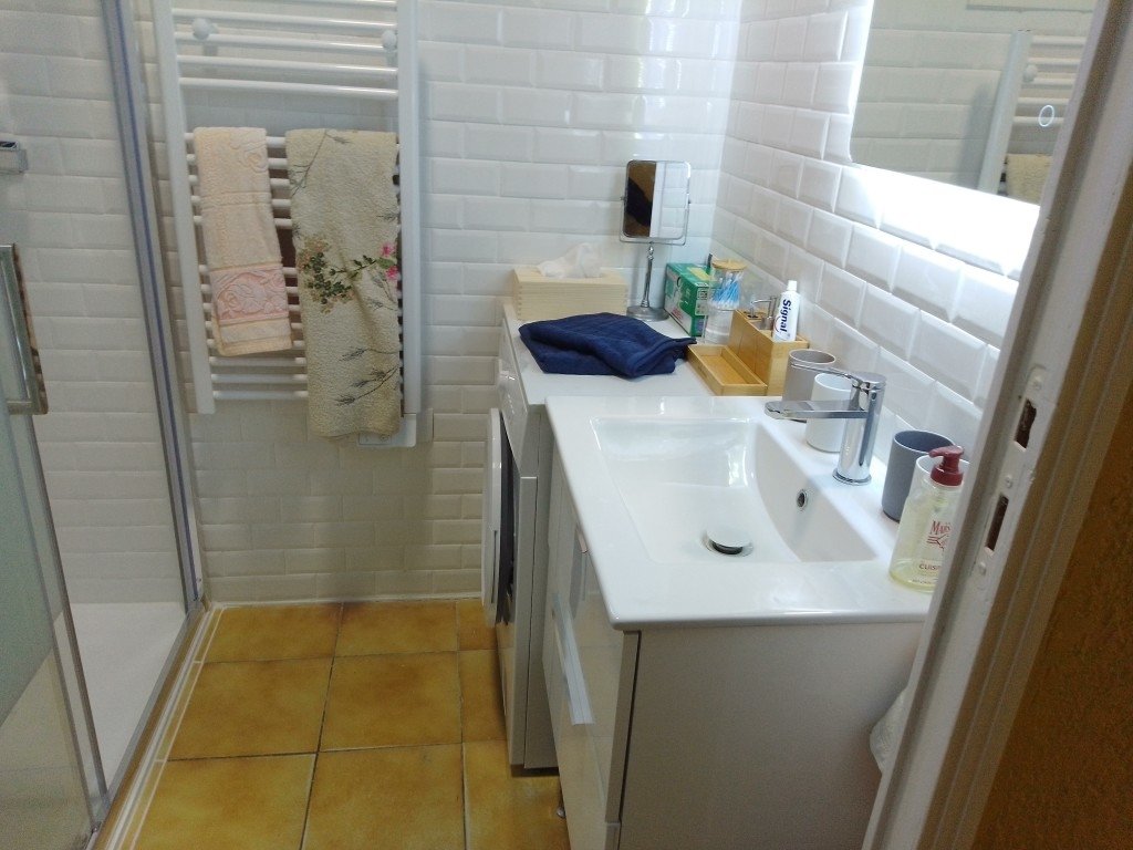 Appartement au premier étage d’une villa – photo 6