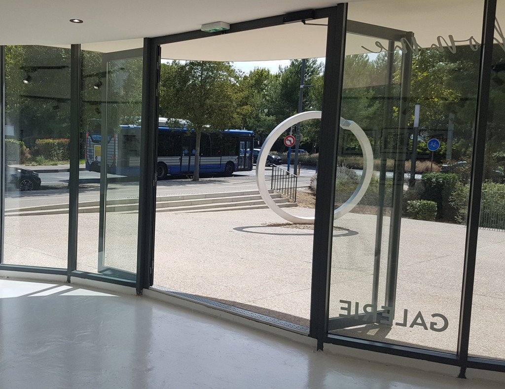 Espace atypique spacieux et lumineux – photo 6