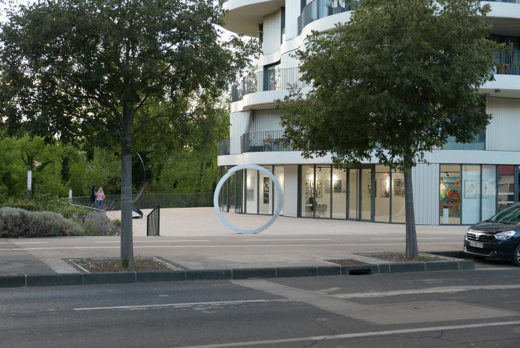 Espace atypique spacieux et lumineux – photo 8