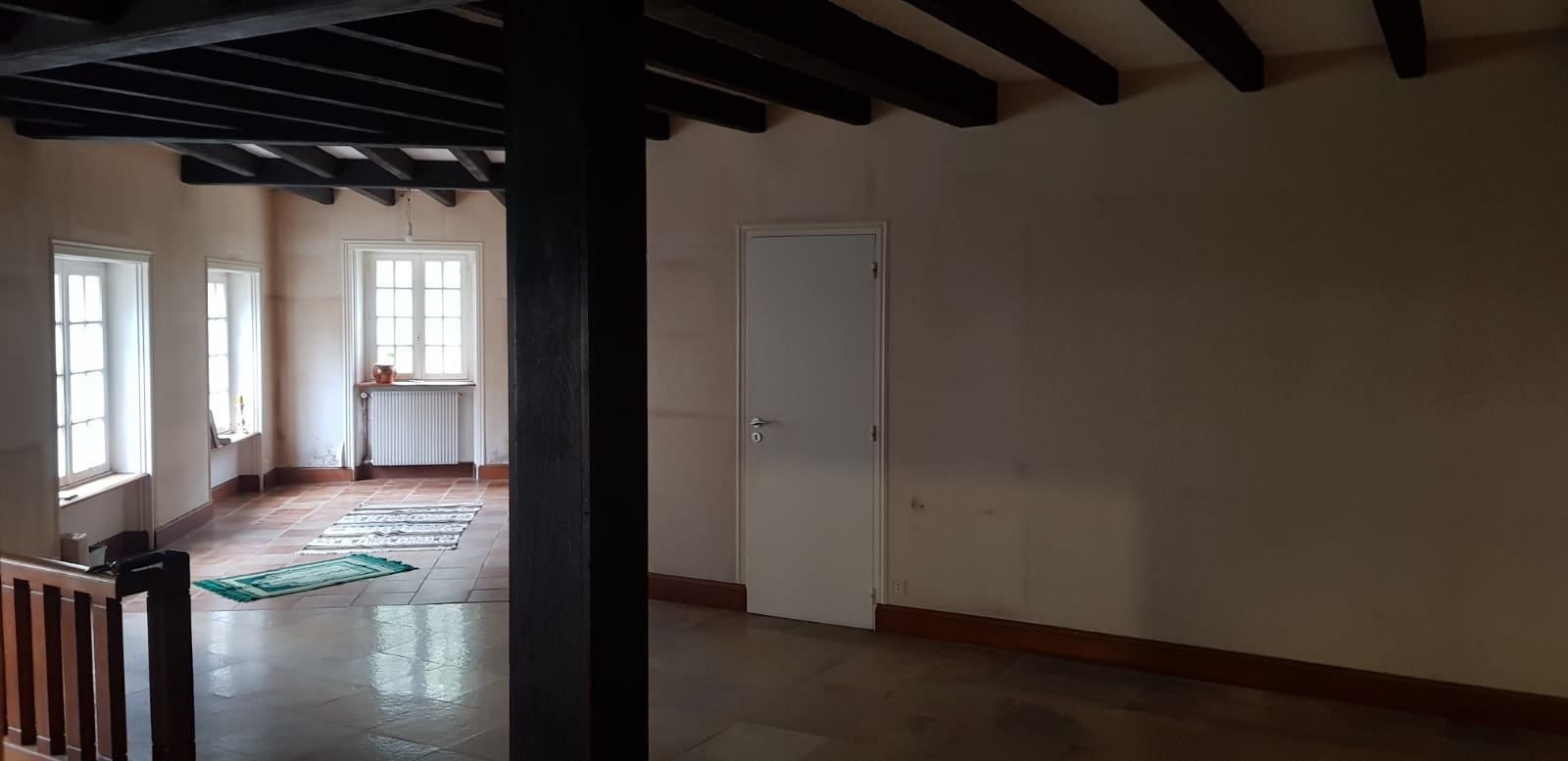 Maison typique peu meublée – photo 14