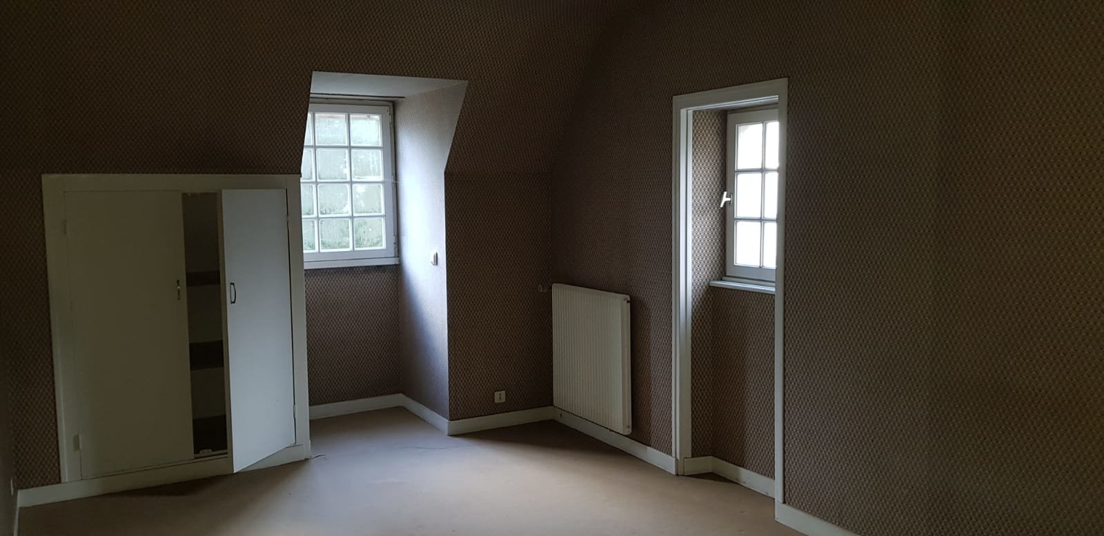 Maison typique peu meublée – photo 15