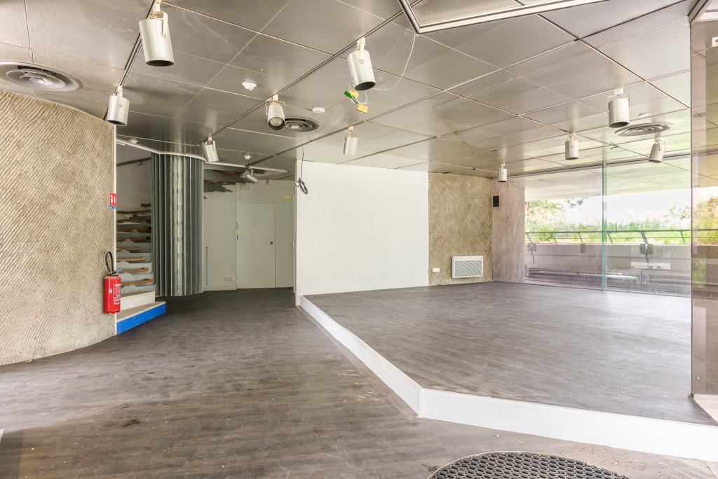 Immeuble futuriste – photo 2