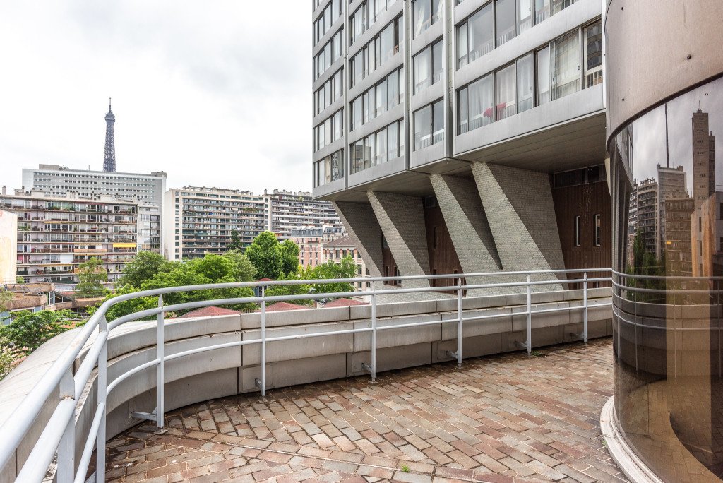 Immeuble futuriste – photo 11