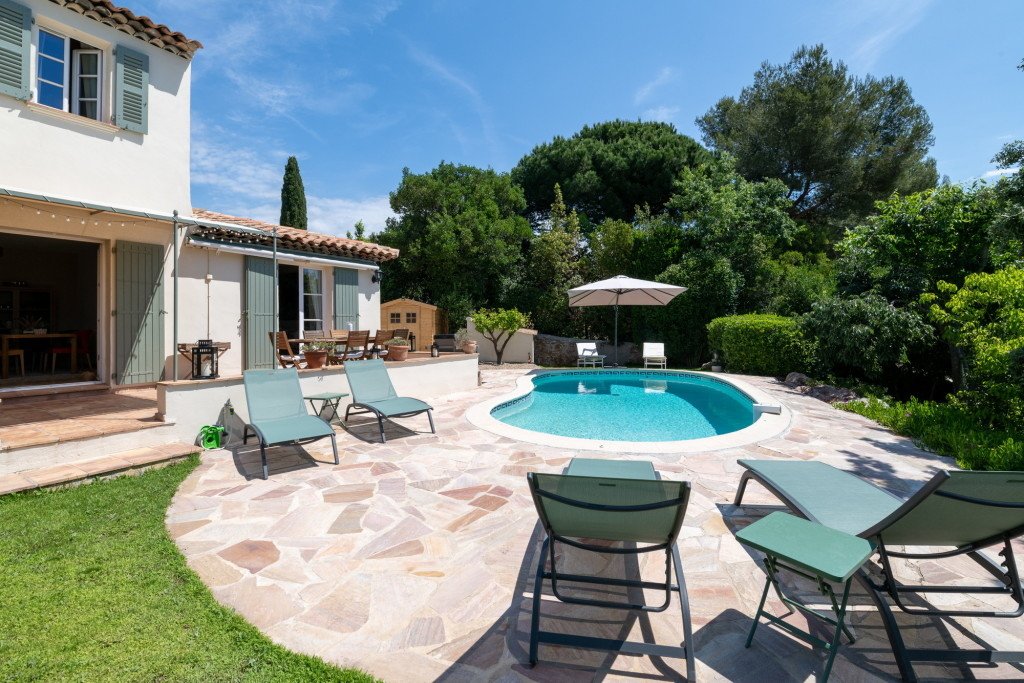 Villa avec jardin et piscine – photo 5