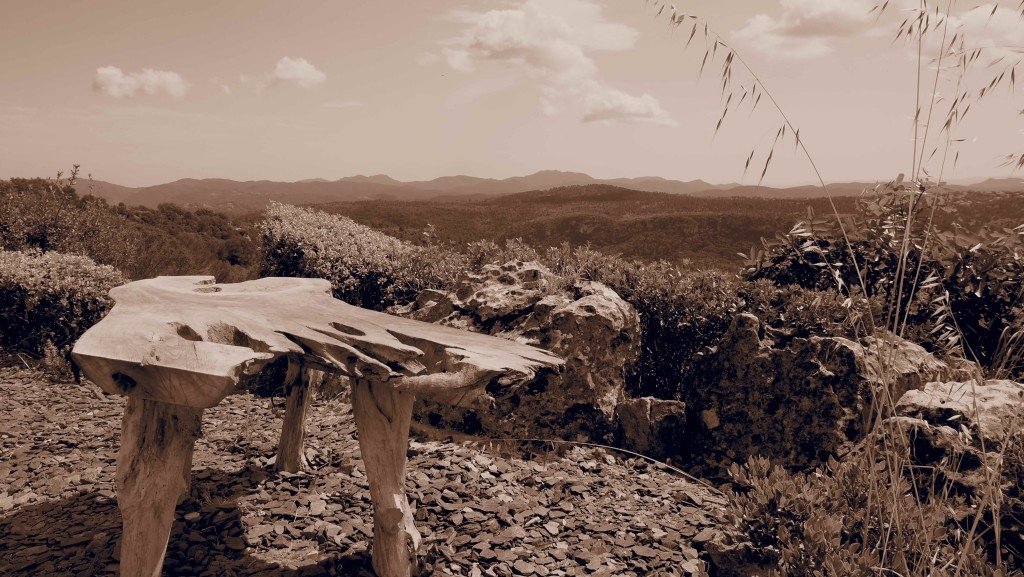 Maison en haut d’une falaise – photo 4