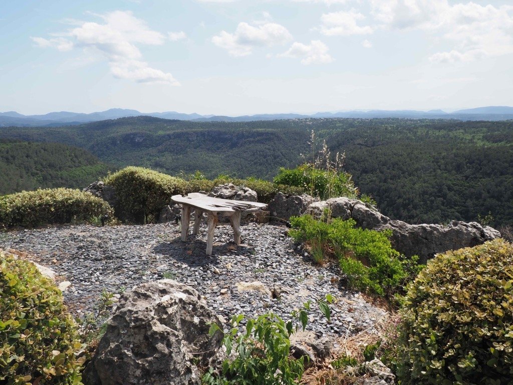 Maison en haut d’une falaise – photo 5