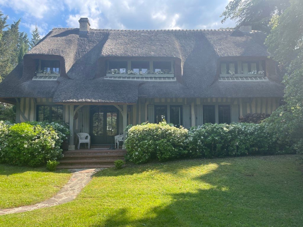 Chaumière normande en bord de Seine – photo 1