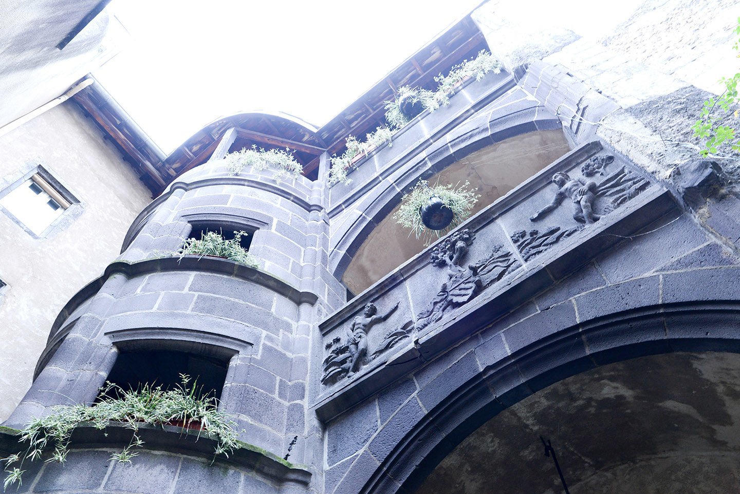 Hôtel particulier atypique – photo 3