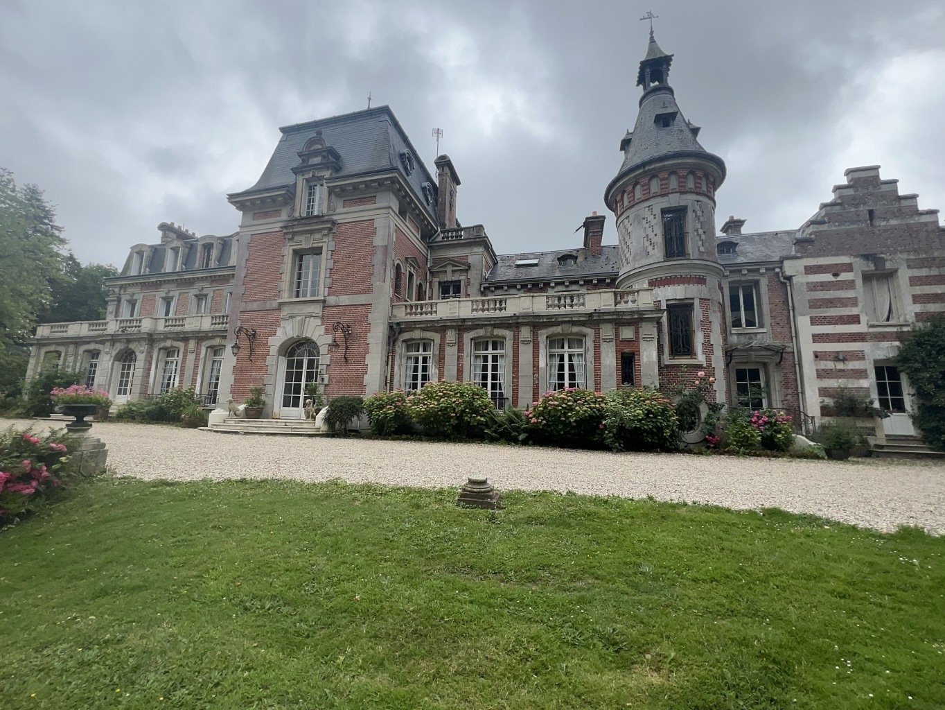 Château XVIème et XVIIème siècle – photo 1