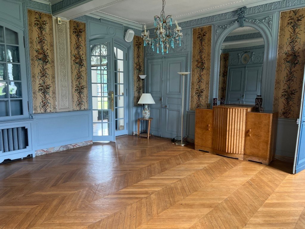 Château XVIème et XVIIème siècle – photo 6