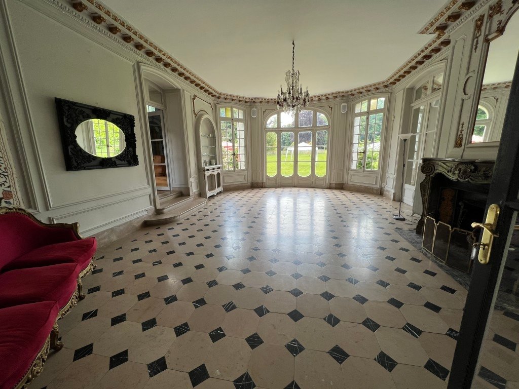 Château XVIème et XVIIème siècle – photo 11