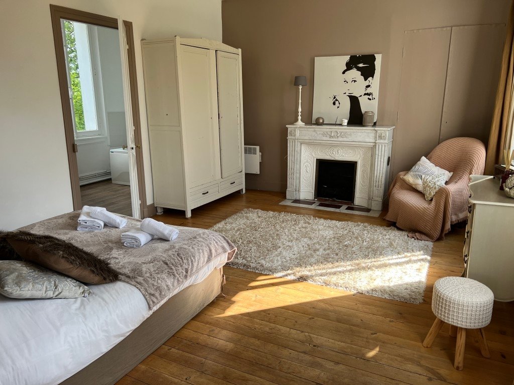 Château XVIème et XVIIème siècle – photo 17