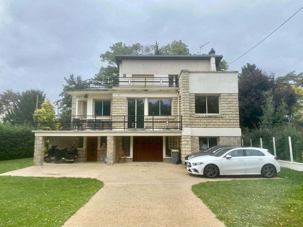 Maison en région parisienne – photo 1