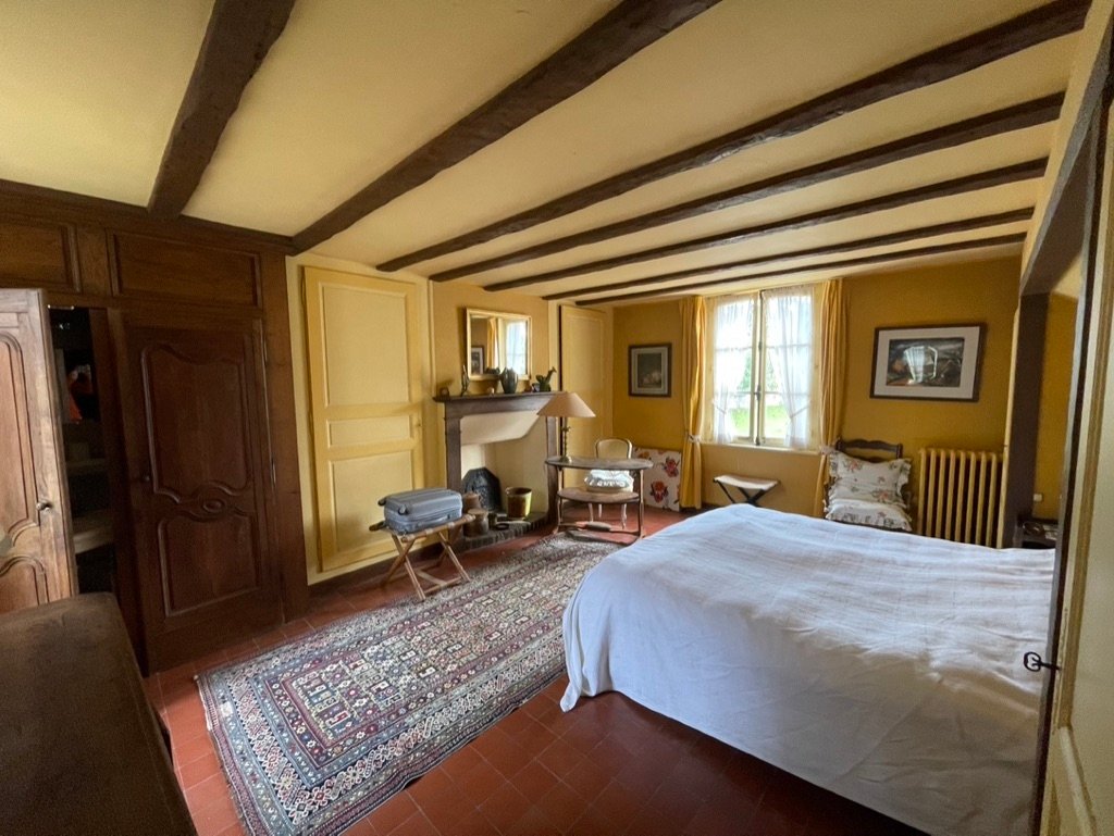 Propriétés en bord de rivière dans leurs jus – photo 27