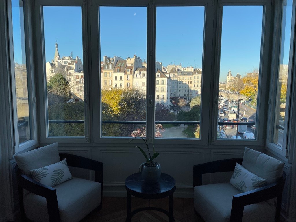 Appartement Haussmannien vue Notre Dame – Paris – photo 14