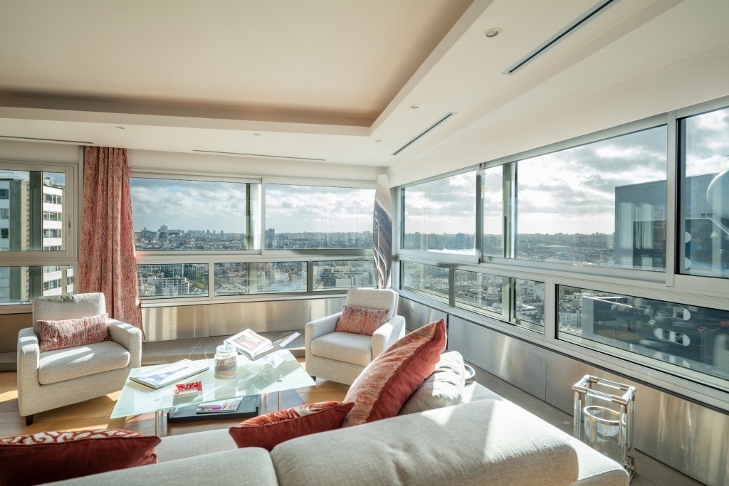 Triplex Terrasse Contemporain à Paris – photo 1