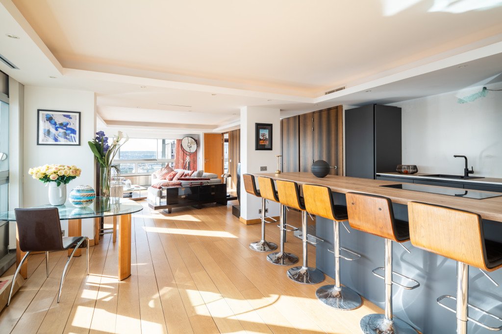 Triplex Terrasse Contemporain à Paris – photo 4