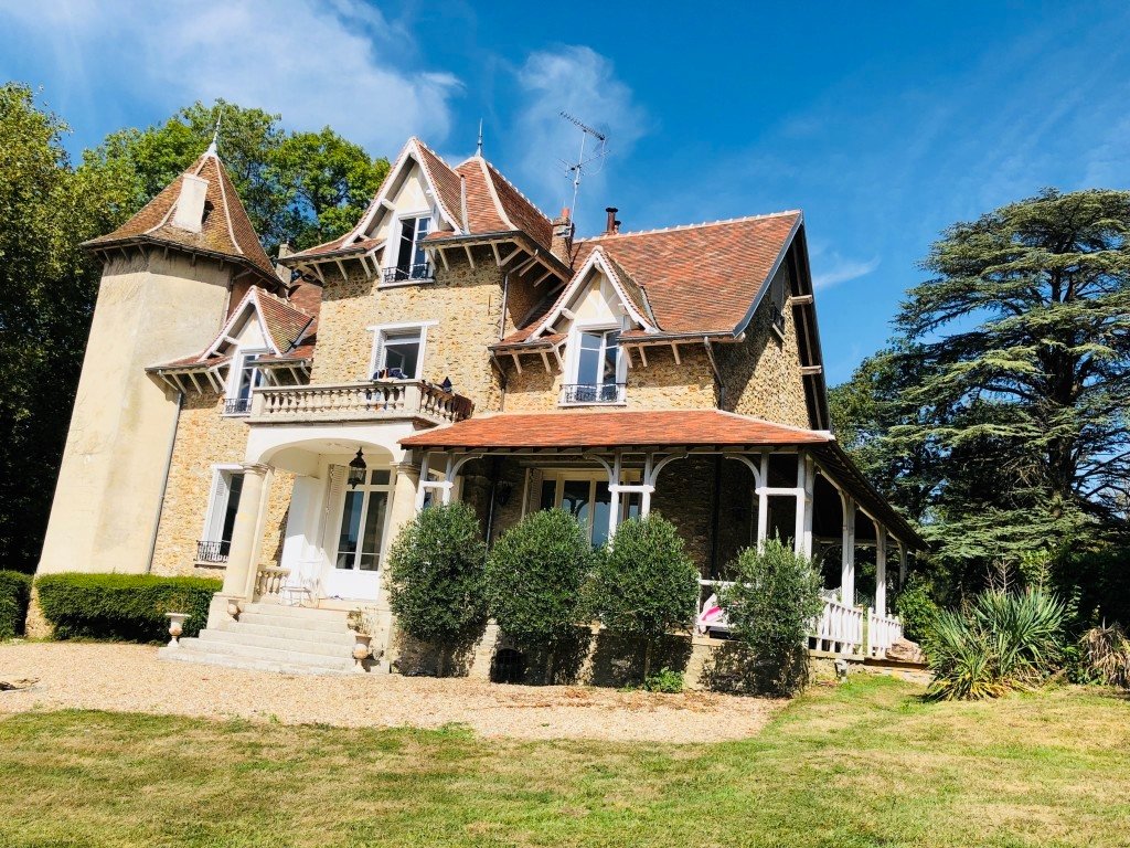 Manoir du XXème siècle – photo 1