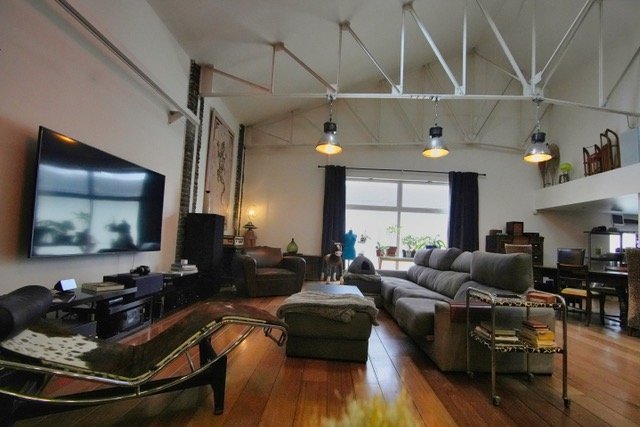 Loft atypique de 290 m2 en région parisienne – photo 4