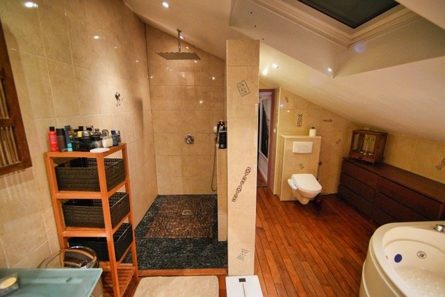 Loft atypique de 290 m2 en région parisienne – photo 12