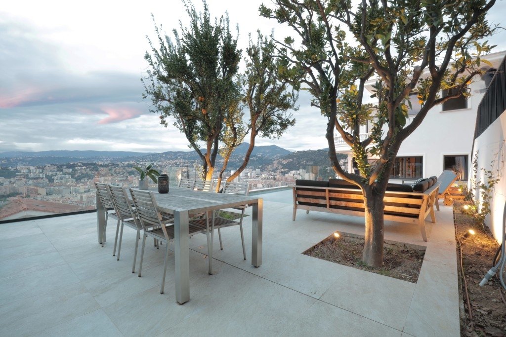 Maison avec vue sur la baie de Nice – photo 9