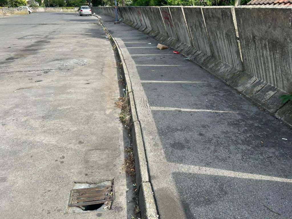 Parking banlieue – photo 4