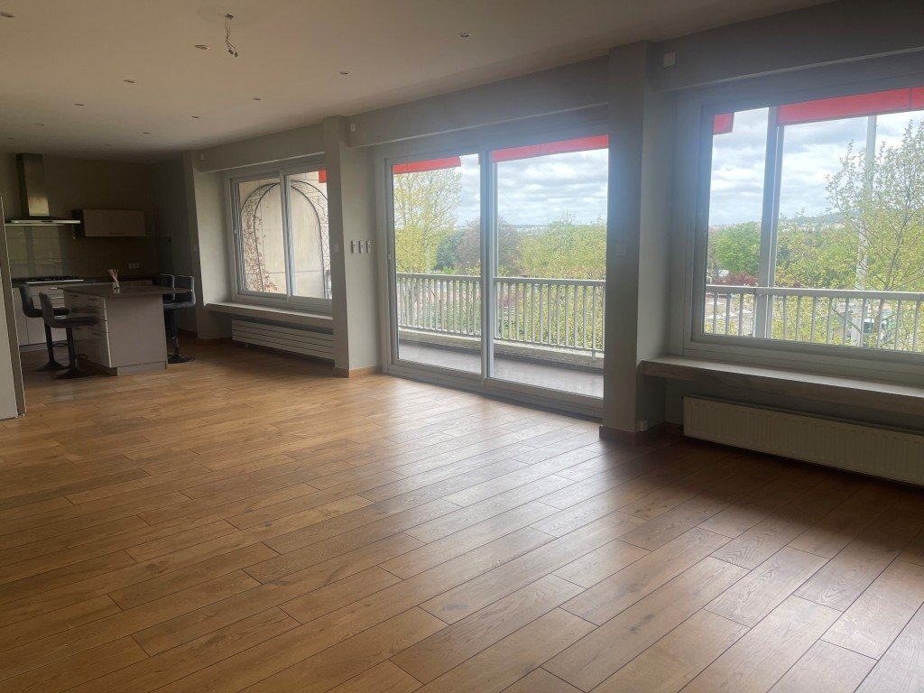 Appartement vide 144 M2 lumineux sans vis à vis – photo 1