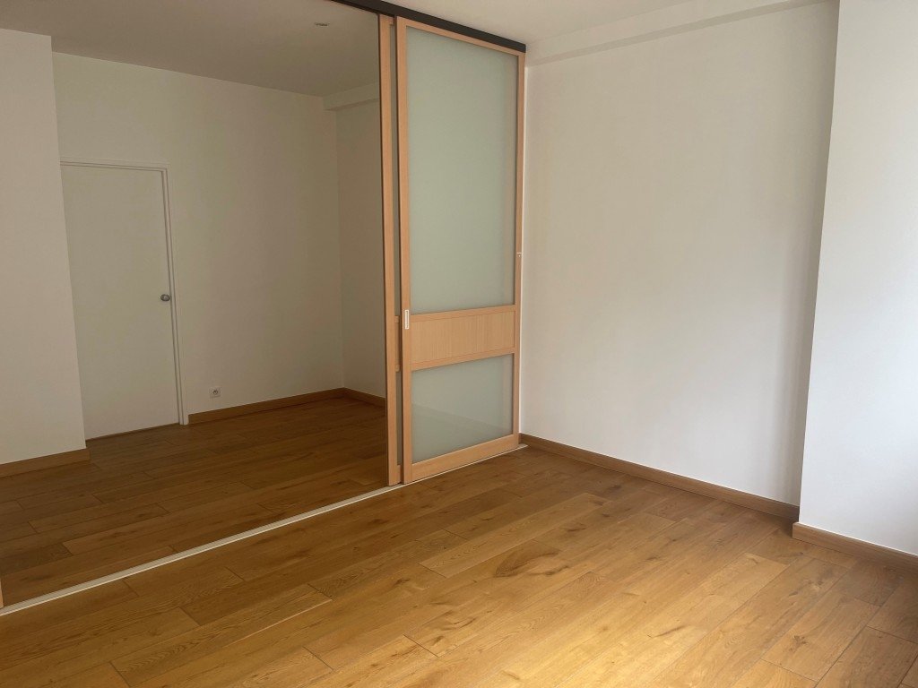 Appartement vide 144 M2 lumineux sans vis à vis – photo 9