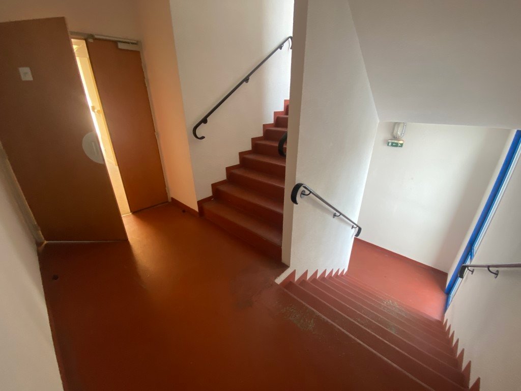 Deux bâtiments de 4000 m2 vides ou avec décors en région parisienne ” Exclusivité P.A.T” – photo 10