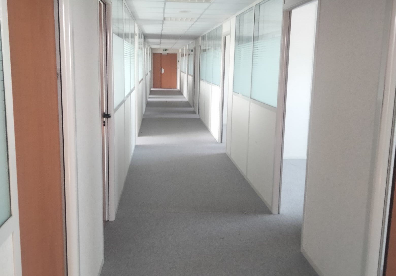 Deux bâtiments de 4000 m2 vides ou avec décors en région parisienne ” Exclusivité P.A.T” – photo 11