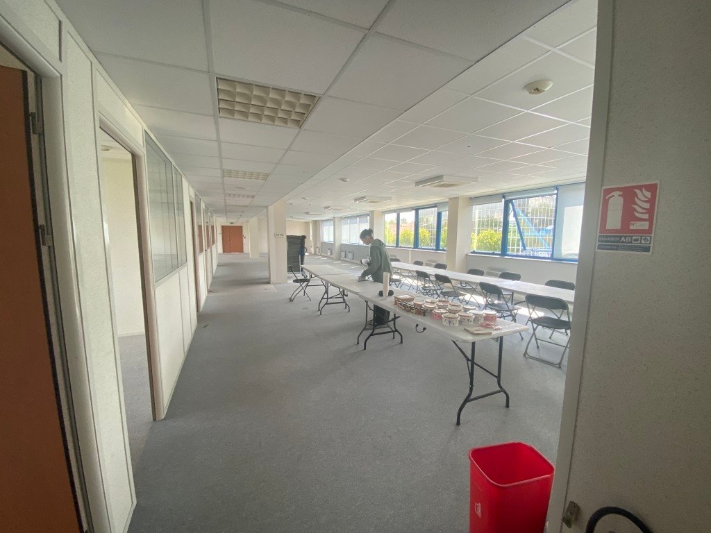 Deux bâtiments de 4000 m2 vides ou avec décors en région parisienne ” Exclusivité P.A.T” – photo 15