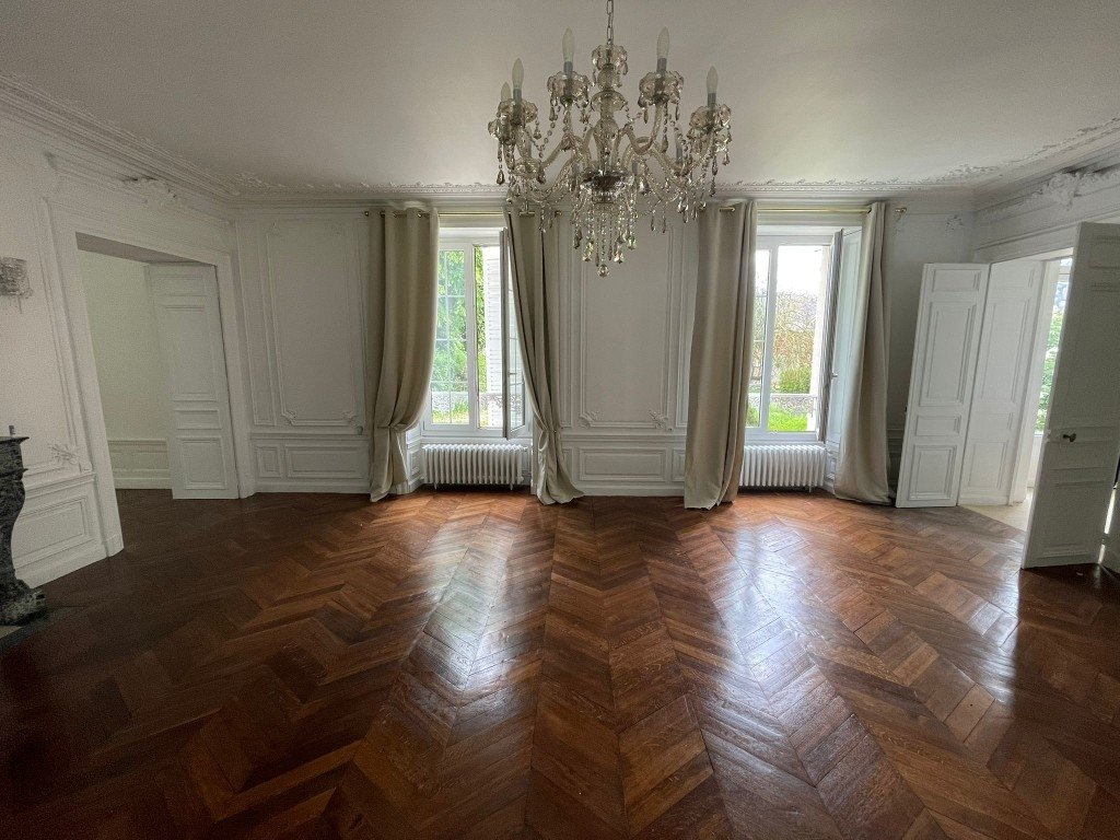 Château proche de Paris – photo 11