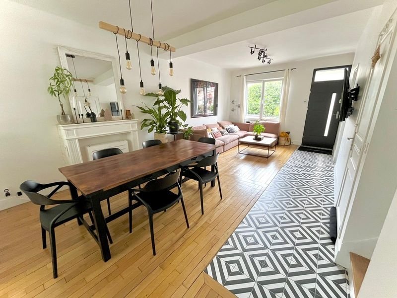 Maison rénovée avec jardin en île de France – photo 3