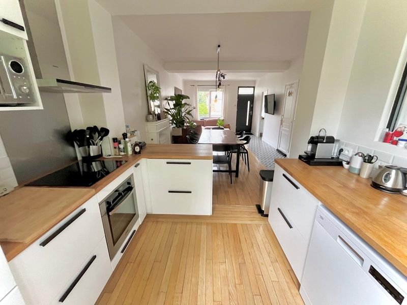 Maison rénovée avec jardin en île de France – photo 7