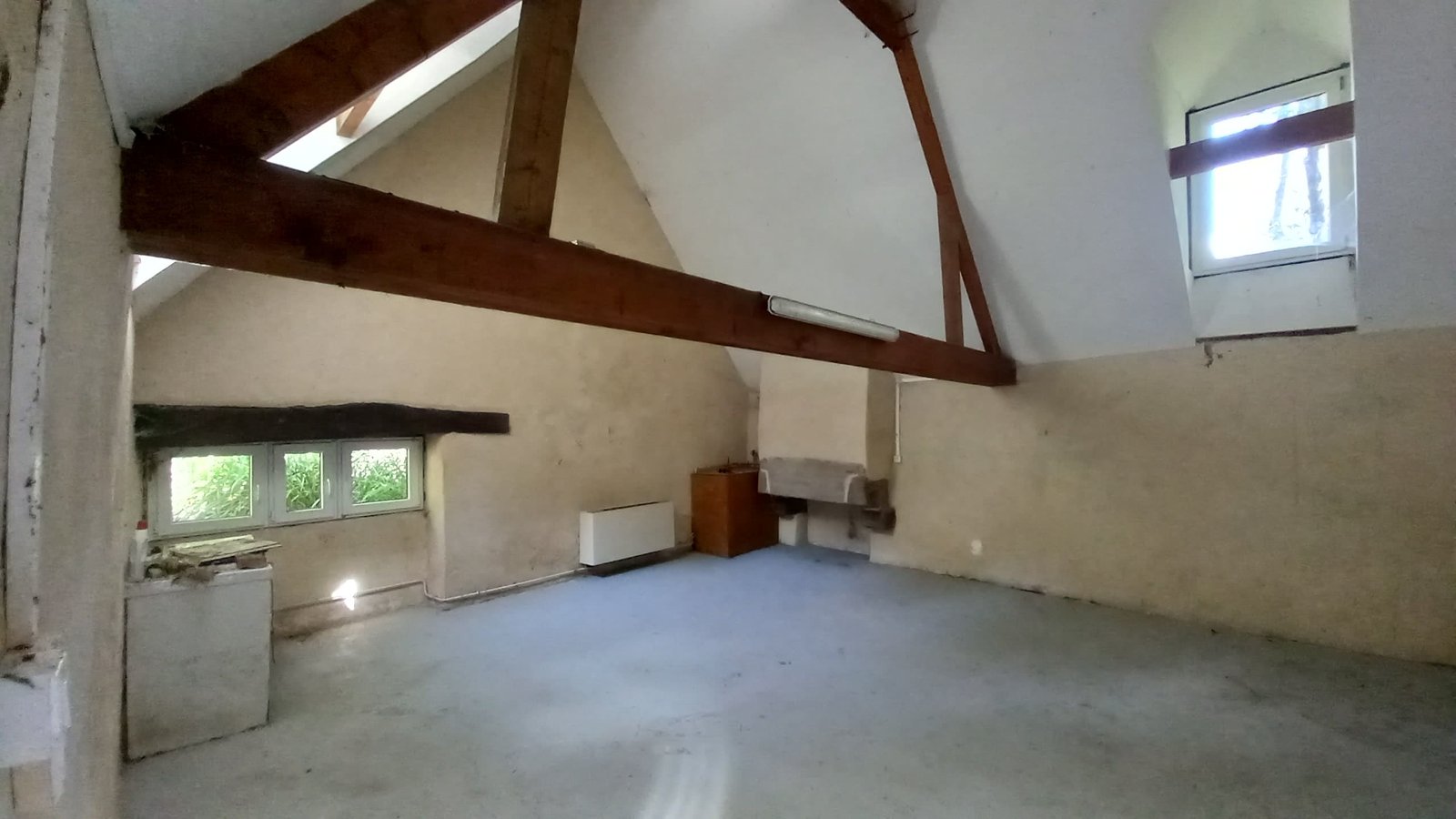 Ancien Village Hôtel désaffecté et vide à 2Heures de Paris pour tournages/shootings – photo 21