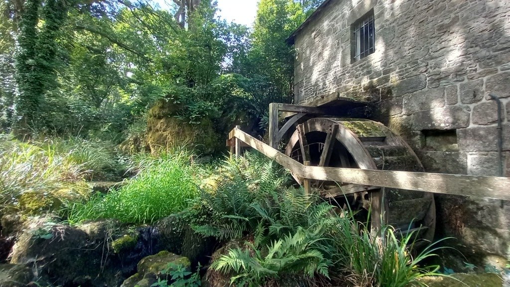 Ancien Village Hôtel désaffecté et vide à 2Heures de Paris pour tournages/shootings – photo 27