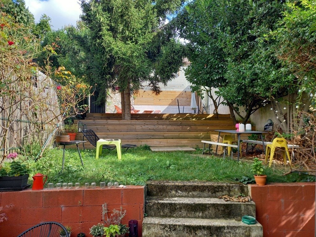 Maison Meulière avec grand jardin en région parisienne – photo 13