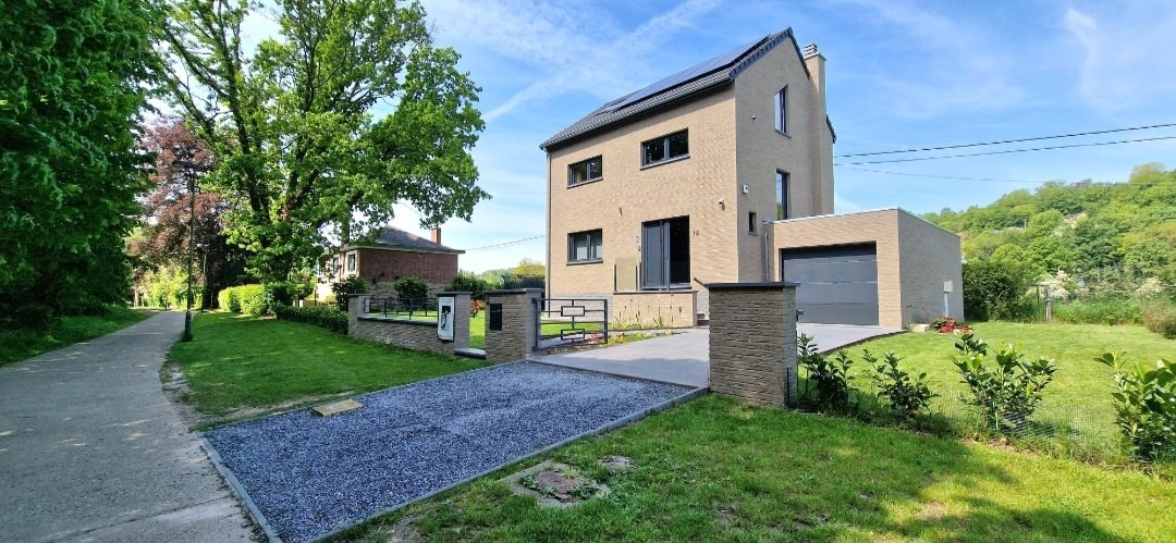 Maison avec mobilier et déco vintage 70’80’ en Belgique – photo 3