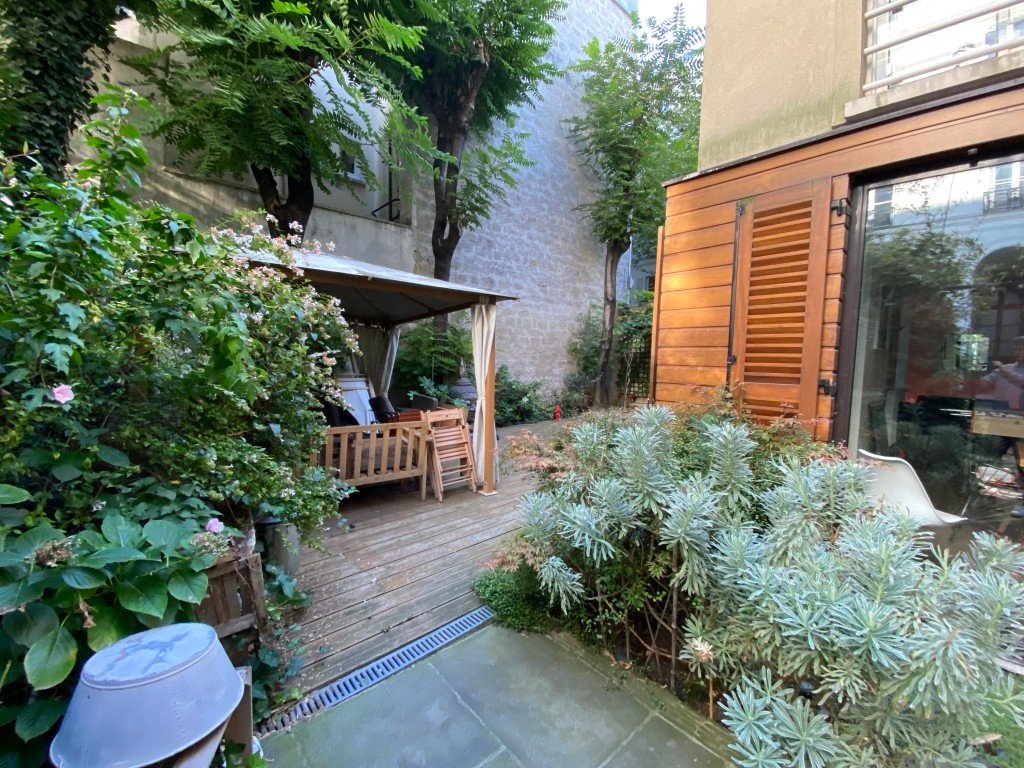 Maison lumineuse avec terrasse à Montmartre – photo 2