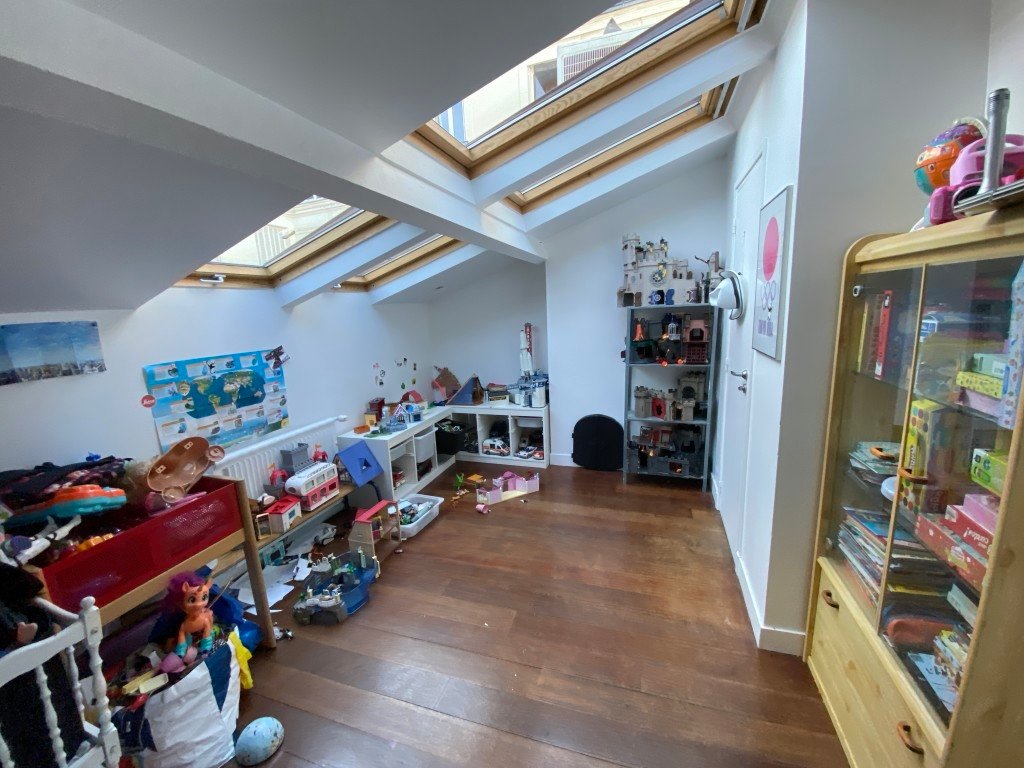 Maison lumineuse avec terrasse à Montmartre – photo 8