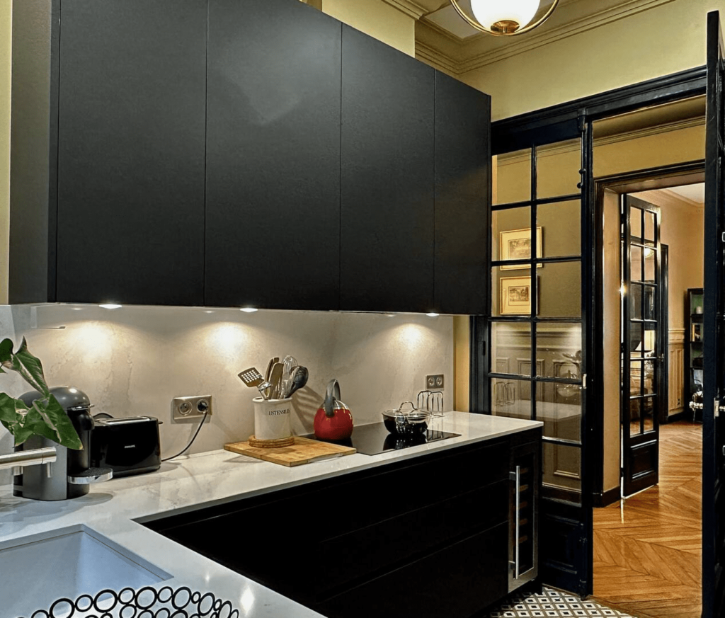 Magnifique appartement Haussmannien dans l’ouest parisien – photo 6