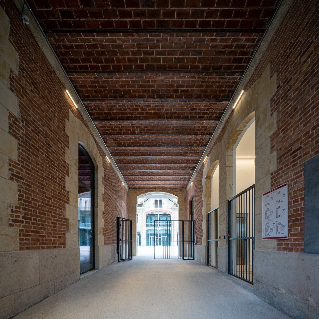 Ancienne caserne de pompiers à louer pour vos évènements/shootings/clip/tournages à Paris – photo 7
